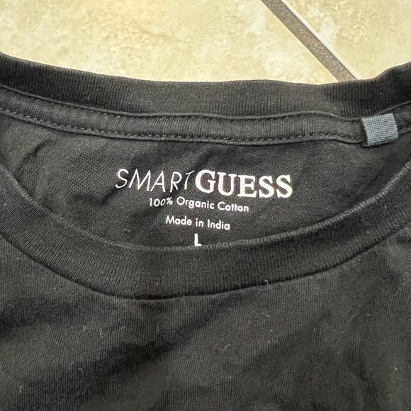 Guess tee - Picture 3 of 4